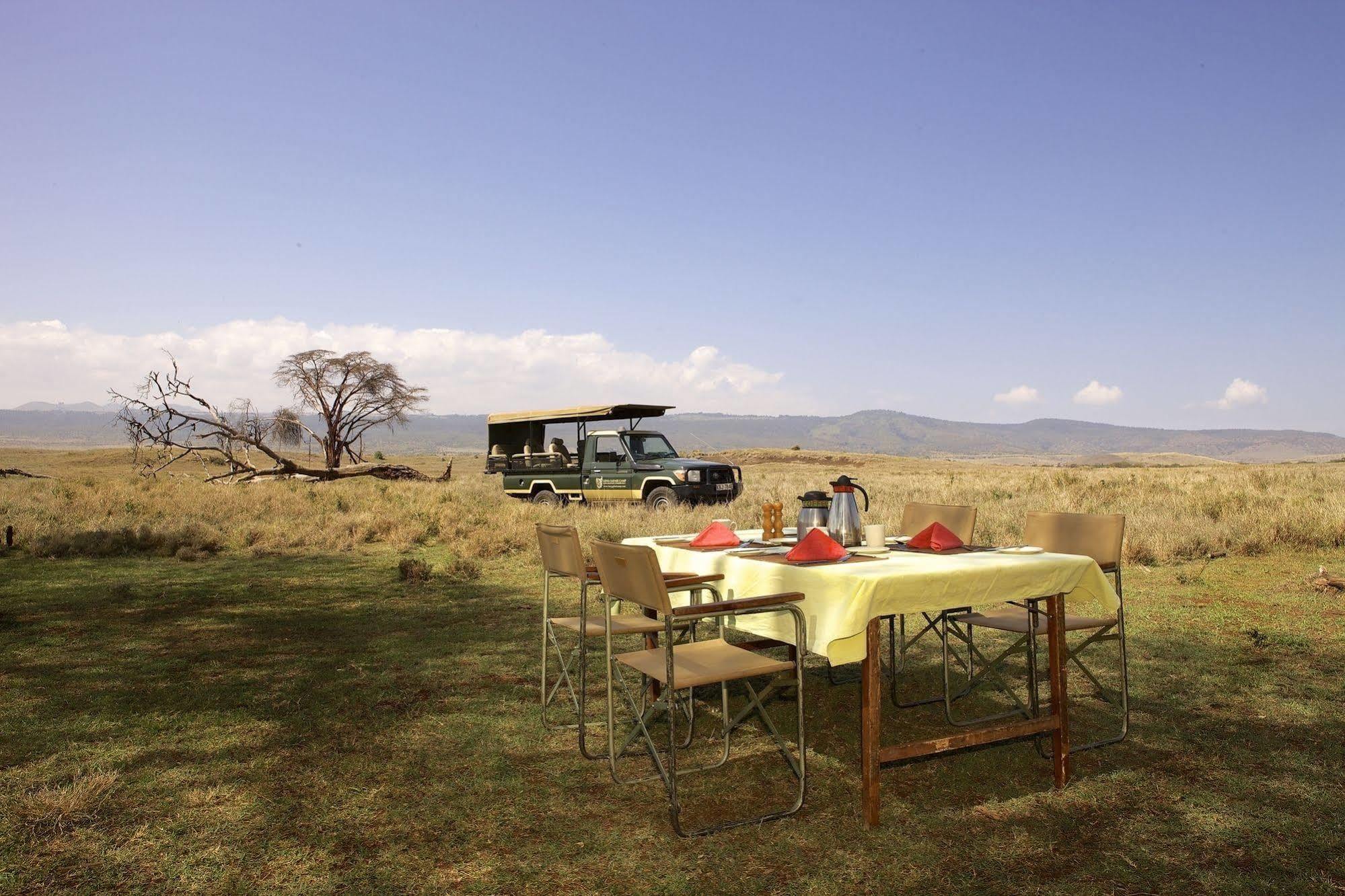 Elewana Lewa Safari Camp Hotel Timau Eksteriør billede